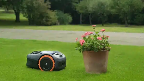 Segway Navimow i108e - Image 3