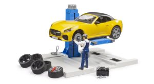 Bruder Car Service Center med bil og mand
